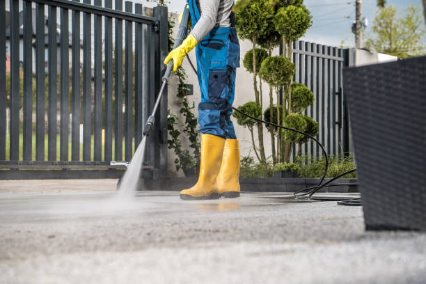 Why Choose Our Certified Pressure Washing Experts for Your Project Needs in Sergeant Bluff, IA?